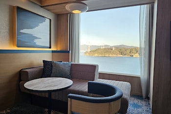 Setouchi Resort Floor King Room, Non Smoking (11-15F) (For Single Use Only)