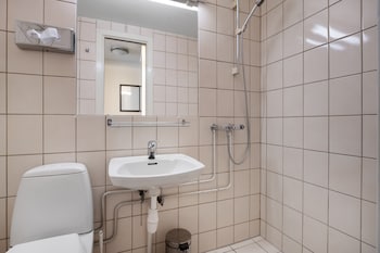 Economy Twin Room