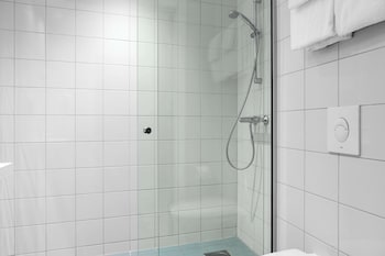 Double Room (Compact)