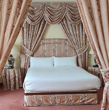 Junior Suite, 1 Queen Bed