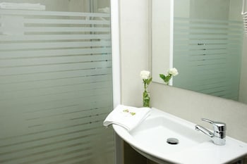 Double Room (Cama extra)