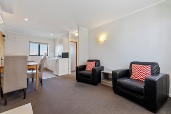 One Bedroom Spa Suite