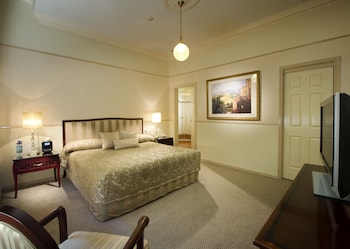Luxury Triple Room