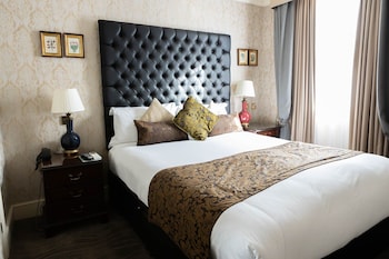 One Bedroom Suite