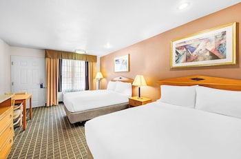 Standard Room, 2 Double Beds, Accessible, Refrigerator & Microwave