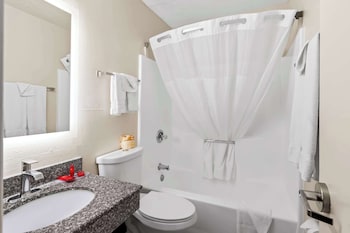 Standard Room, 1 King Bed, Non Smoking, Refrigerator & Microwave (Larger Room)