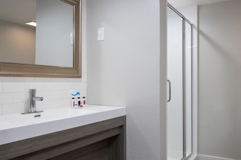 Junior Suite, 1 King Bed, Non Smoking