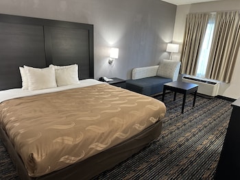Room, 1 King Bed, Accessible, Non Smoking