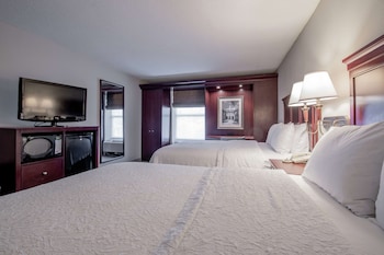 Standard Room, 2 Queen Beds, Walk-In Shower