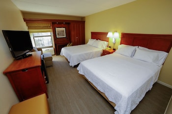 Room, 2 Queen Beds, Non Smoking