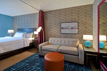 Studio Suite, 1 King Bed, Non Smoking