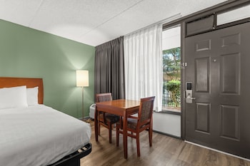 Standard Room, 2 Queen Beds