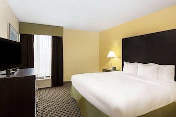 Suite, Multiple Beds, Non Smoking