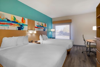 Standard Room, 2 Queen Beds, Non Smoking, Refrigerator & Microwave