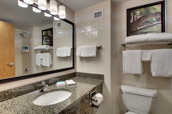 Suite, 2 Queen Beds (Sofa Sleeper, 2 Rooms)