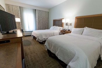 Room, 2 Double Beds, Accessible, Bathtub