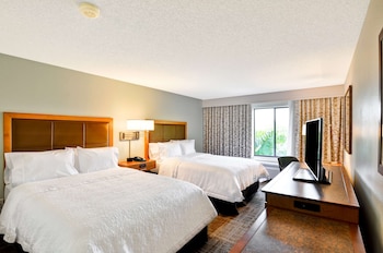 Room, 2 Queen Beds, Non Smoking