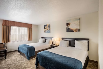 Suite, Multiple Beds, Non Smoking, Refrigerator & Microwave (with Sofabed)