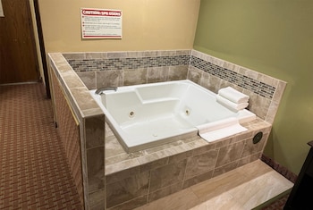 Suite, 1 King Bed