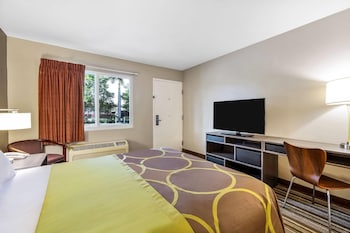 Room, 1 Queen Bed, Accessible, Non Smoking (Mobility/Hearing,roll-in shower)