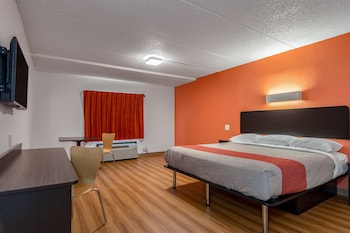 Standard Room, 1 King Bed, Non Smoking