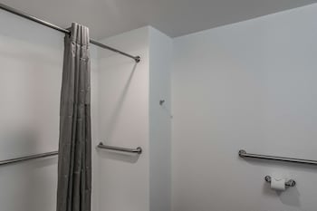 Modern, Standard Room, 2 Queen Beds, Non Smoking