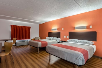 Standard Room, 2 Queen Beds, Non Smoking