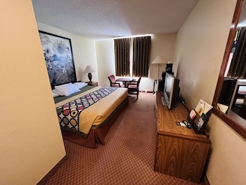 Standard Room, 1 King Bed