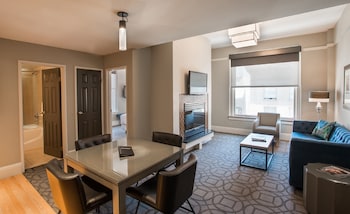 Suite, 1 Bedroom, Fireplace