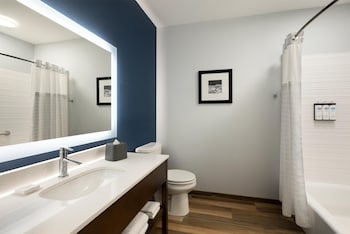 Room, 2 Queen Beds