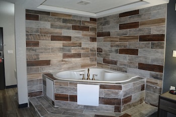Room, 1 King Bed, Jetted Tub