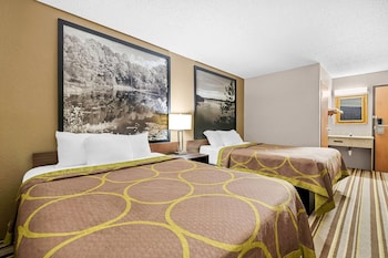 Room, 2 Queen Beds, Non Smoking