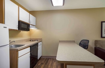 Deluxe Studio, Multiple Beds, Non Smoking