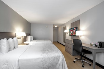 Standard Room, 2 Double Beds, Accessible (Smoke Free)