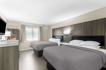 Room, 2 Queen Beds, Non Smoking