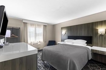 Standard Room, 1 Queen Bed, Non Smoking
