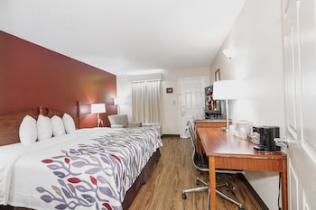 Superior Room, 1 King Bed, Accessible, Non Smoking (Roll-In Shower)