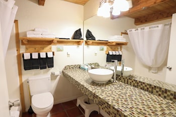 Deluxe Family Suite