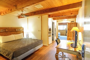 Double King Suite