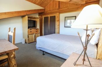 Deluxe Family Suite