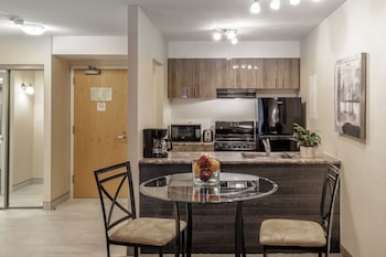 Premier Suite, 1 King Bed