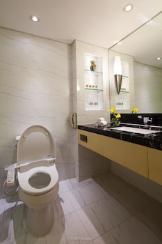 Deluxe Double Room with Washlet