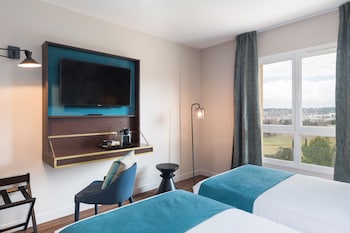 Standard Twin Room, Golf View