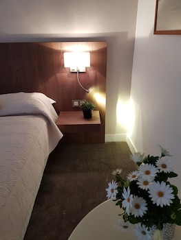 6-chambre sur patio