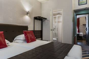 Classic Double or Twin Room, Courtyard Area