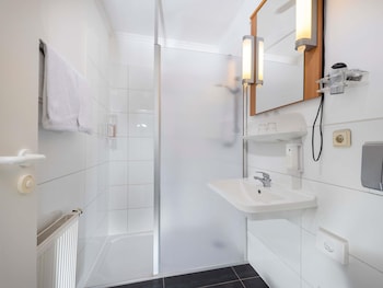 Standard Room, 1 Double Bed