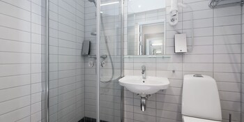 Standard Room, 1 Double Bed, Non Smoking (Smaller Room, Small Double Bed 140cm)