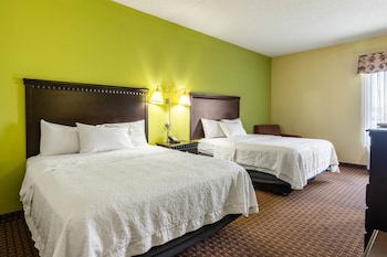 Room, 2 Queen Beds, Non Smoking