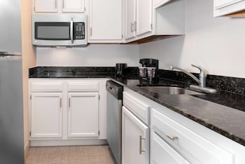 Suite, 1 Bedroom, Non Smoking (2 Double Beds)