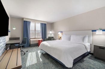 Standard Room, 1 King Bed